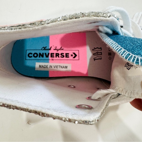 Converse Chuck 70 Pride Glitter High Top Sneaker NWOB - Picture 8 of 9